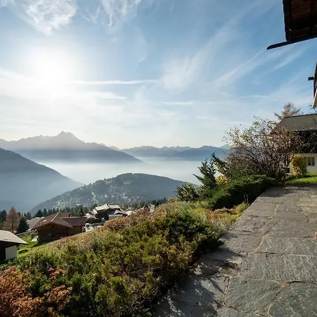 Bouquetins 7 Personnes In Out גריון